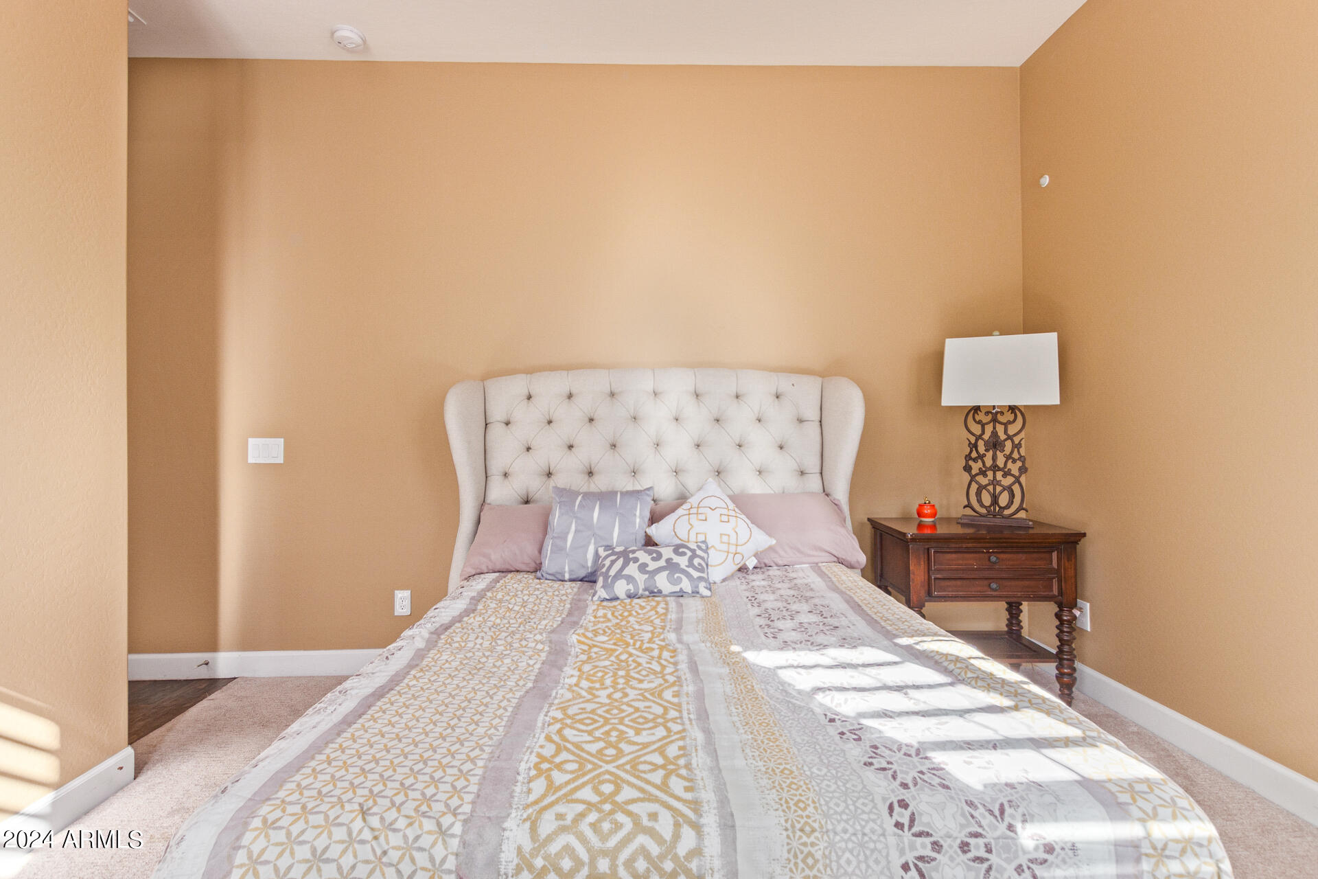 11719 W DOVE WING Way