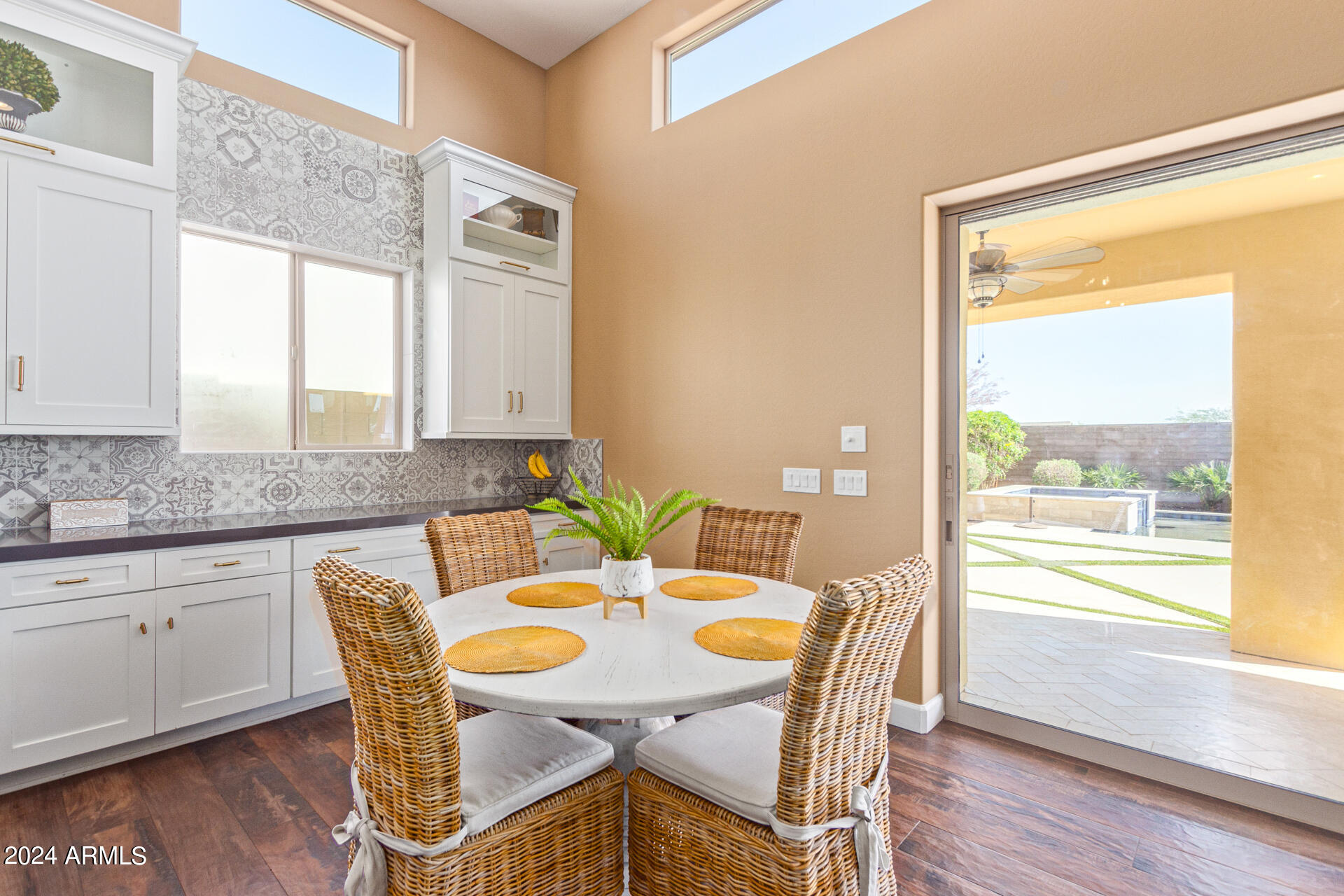 11719 W DOVE WING Way