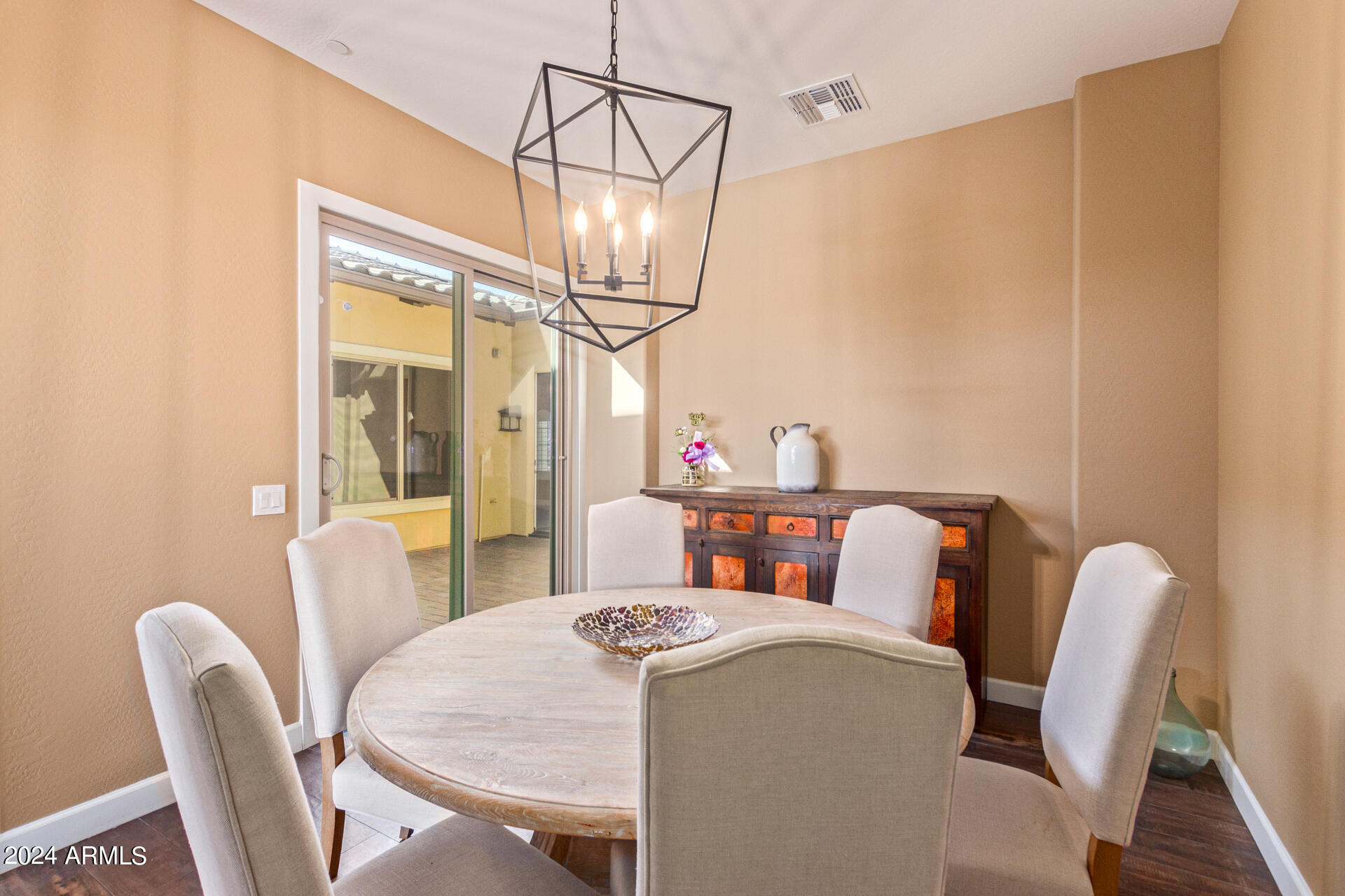 11719 W DOVE WING Way