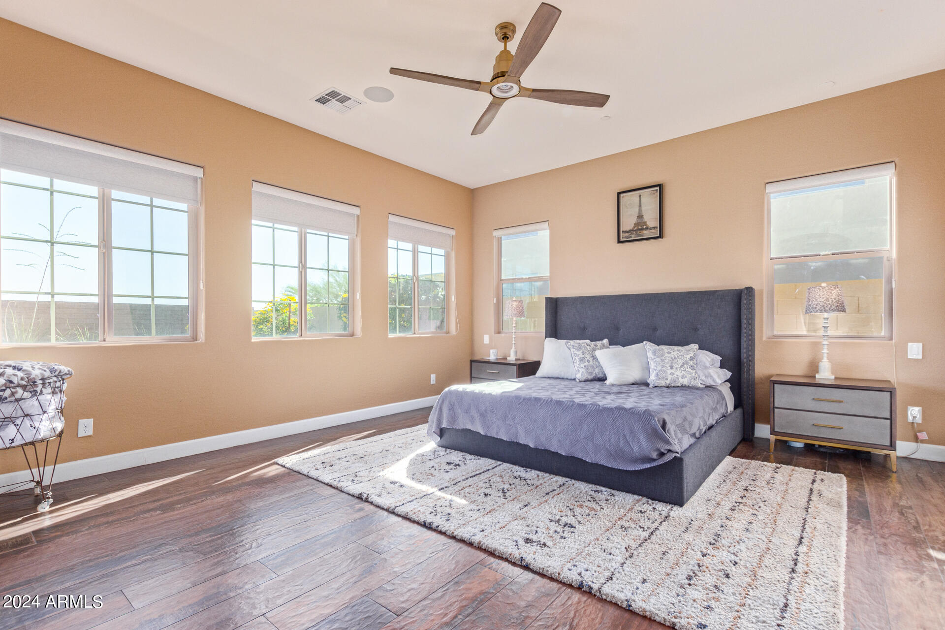 11719 W DOVE WING Way