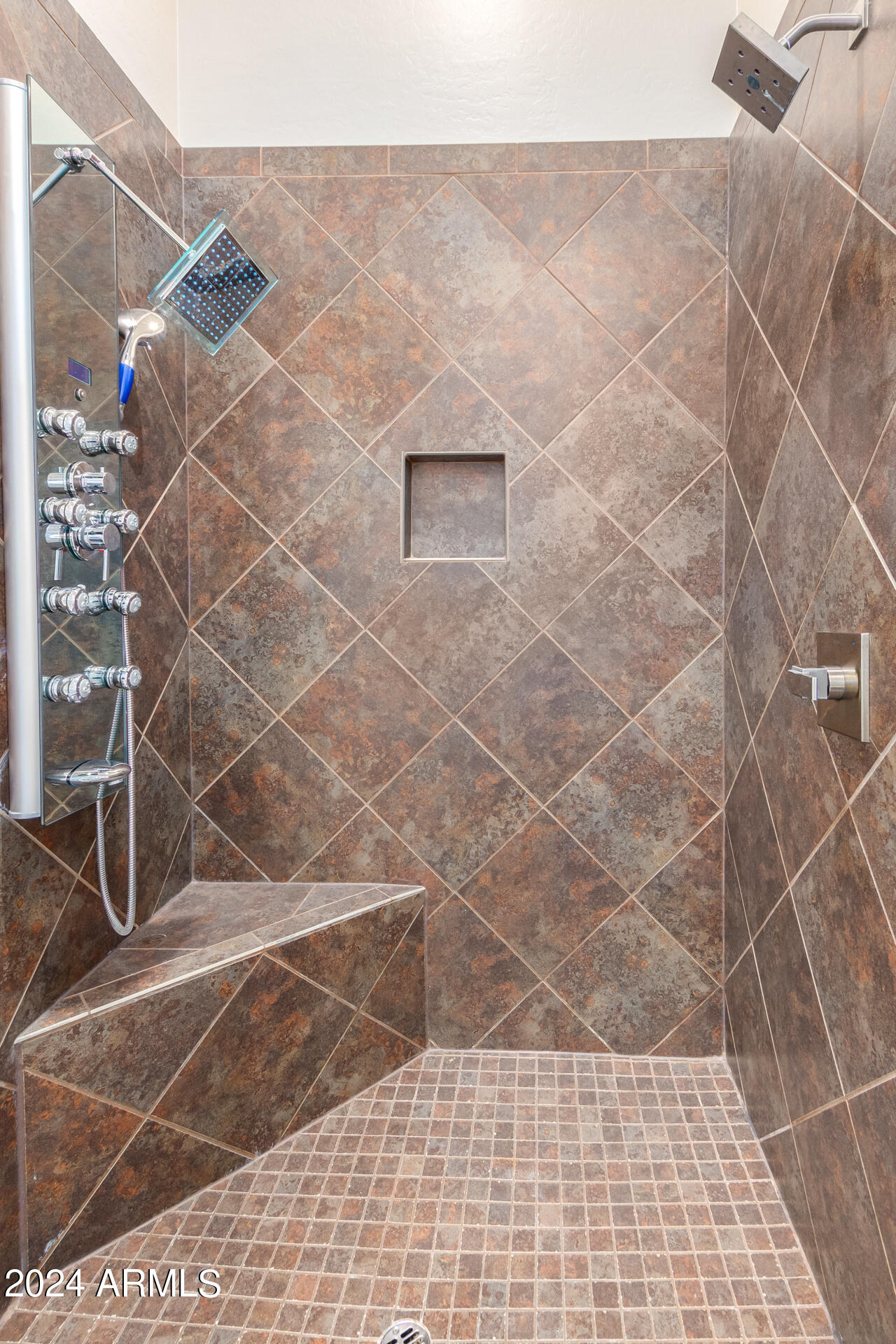 3747 E VILLA CASSANDRA Way