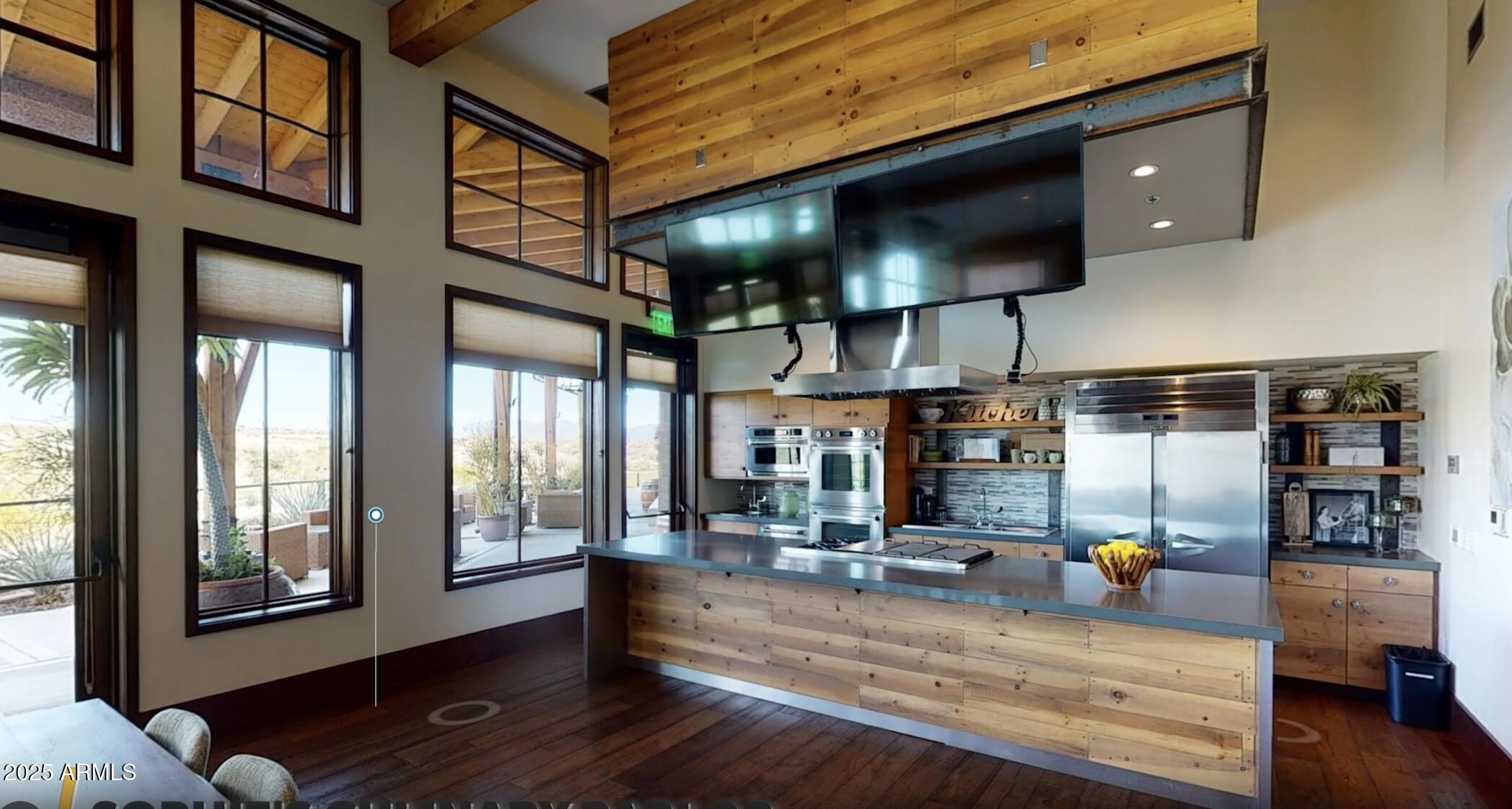 3310 TEN BEARS Circle