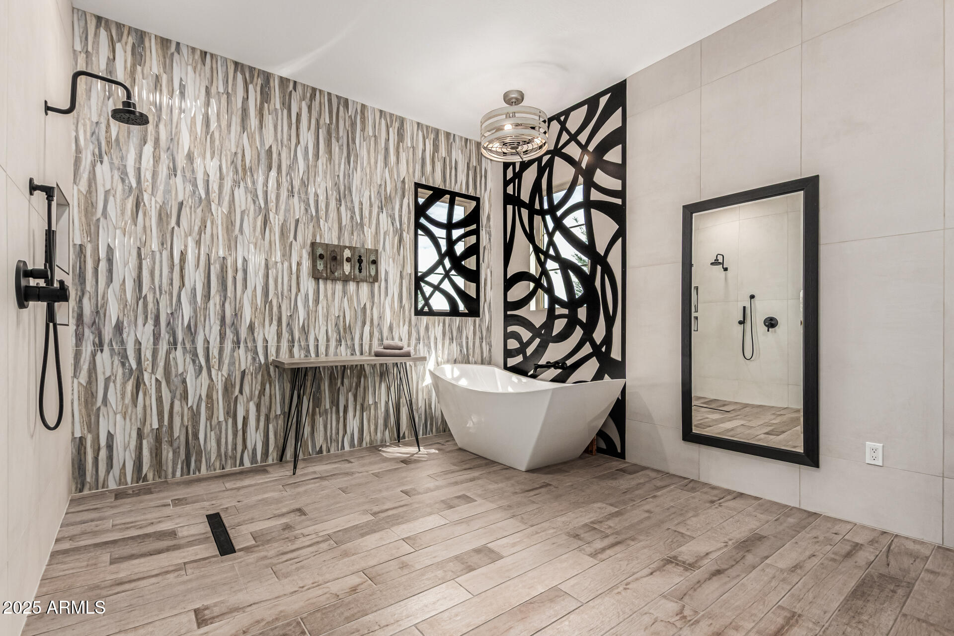 3310 TEN BEARS Circle