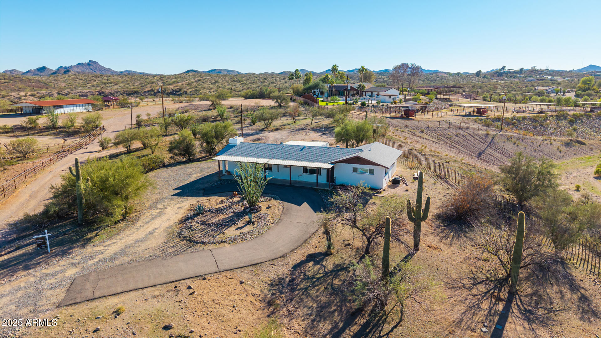 875 W PALO VERDE Drive