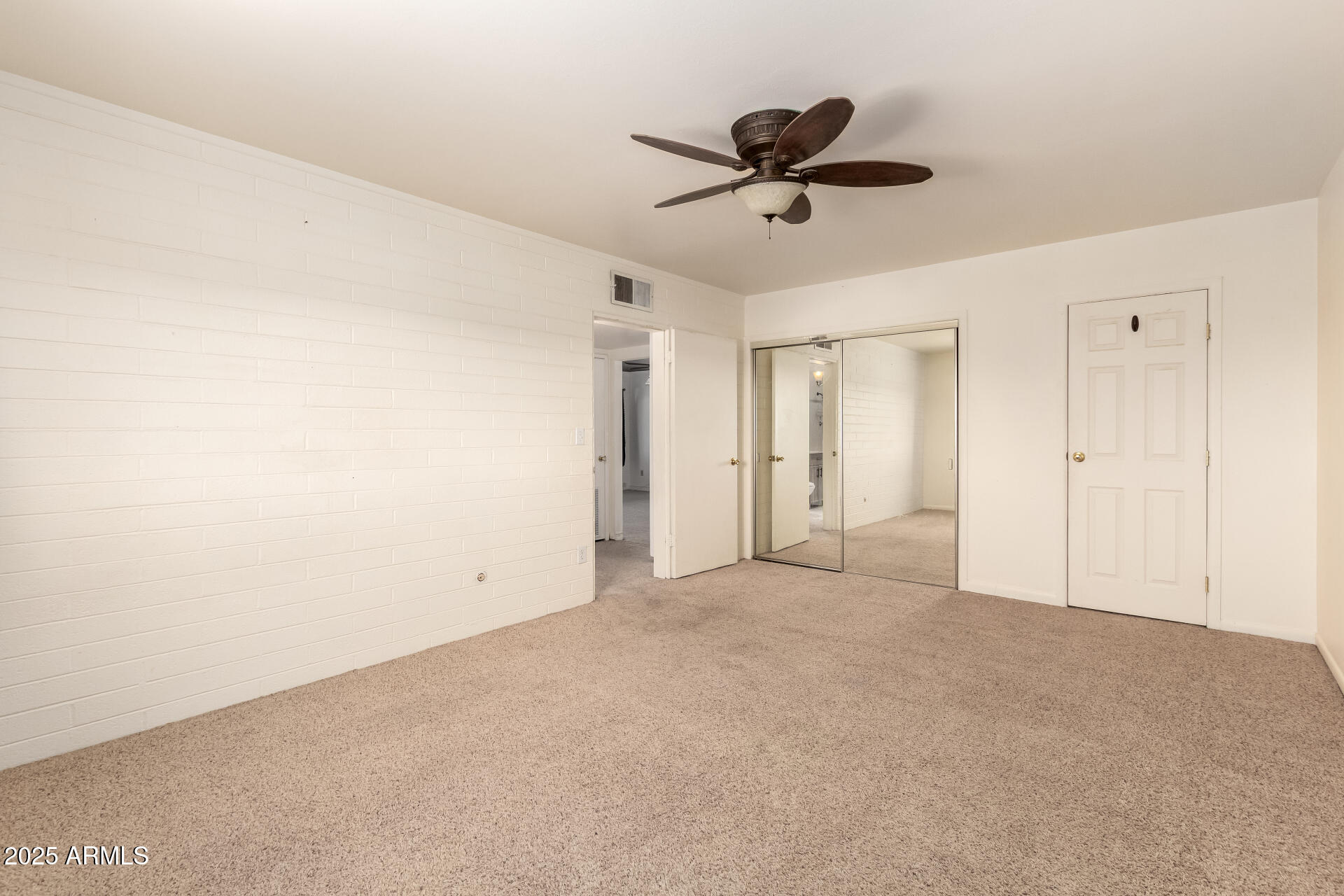 875 W PALO VERDE Drive