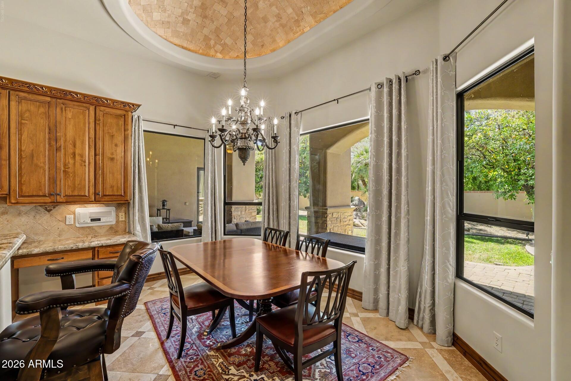 3937 E MENLO Circle