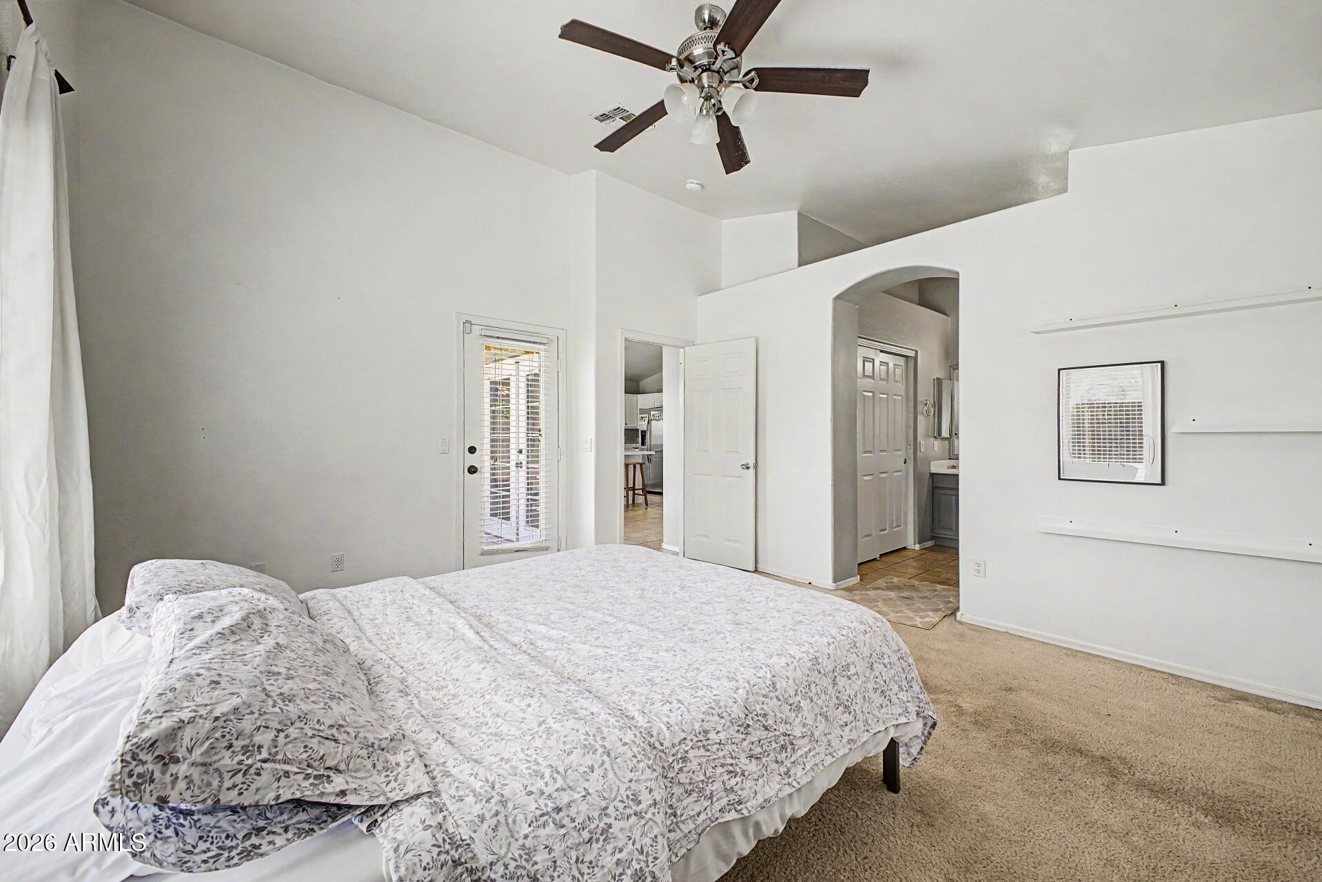 517 N 105TH Place