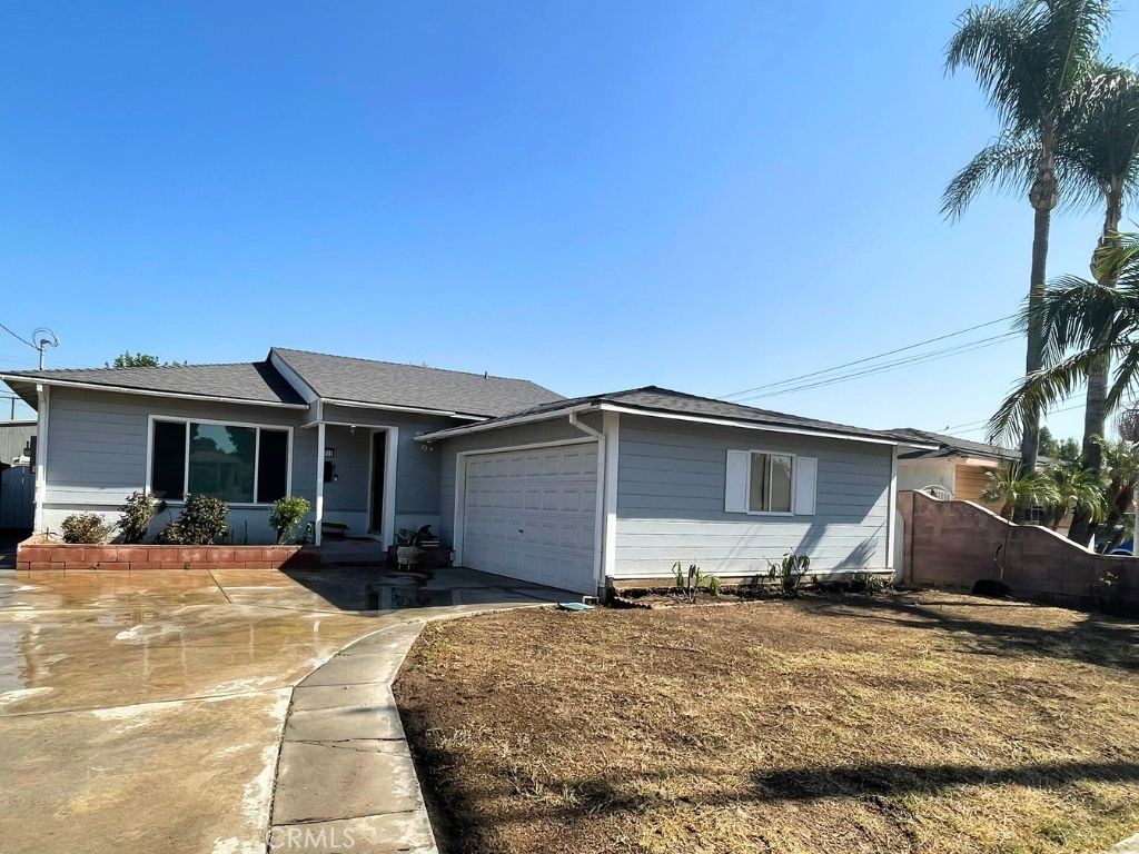 12218 Volunteer Avenue
