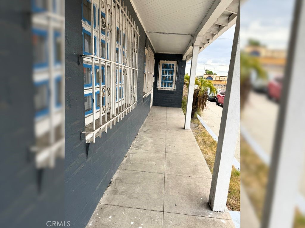 2655 Short Street