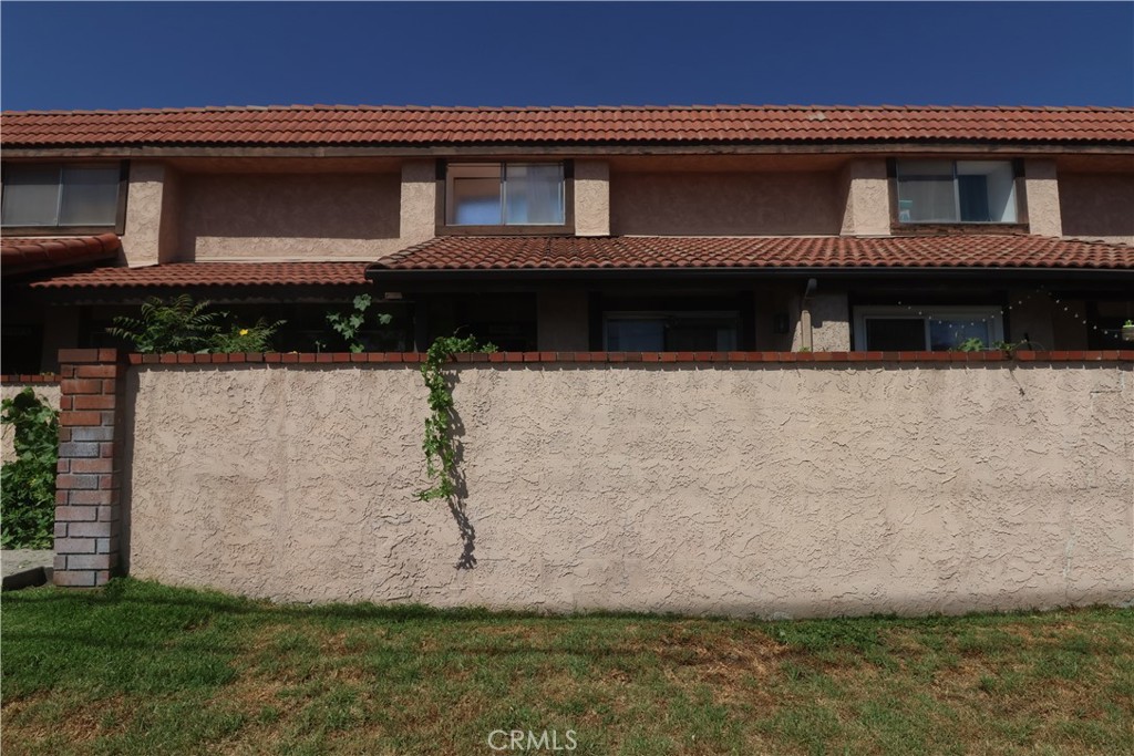 11547 LOWER AZUSA C