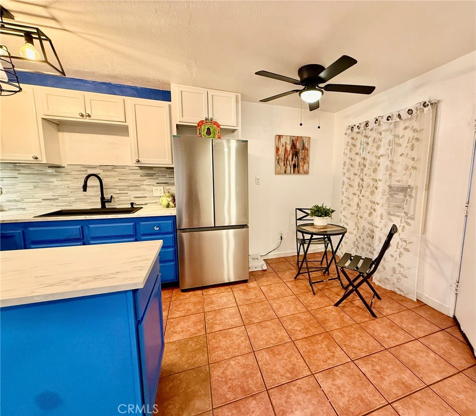 3365 SANTA FE Avenue 21