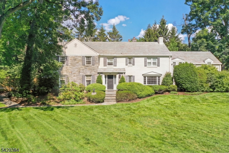 70 Yantacaw Brook Rd