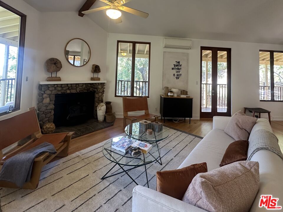 19747 Horseshoe Dr