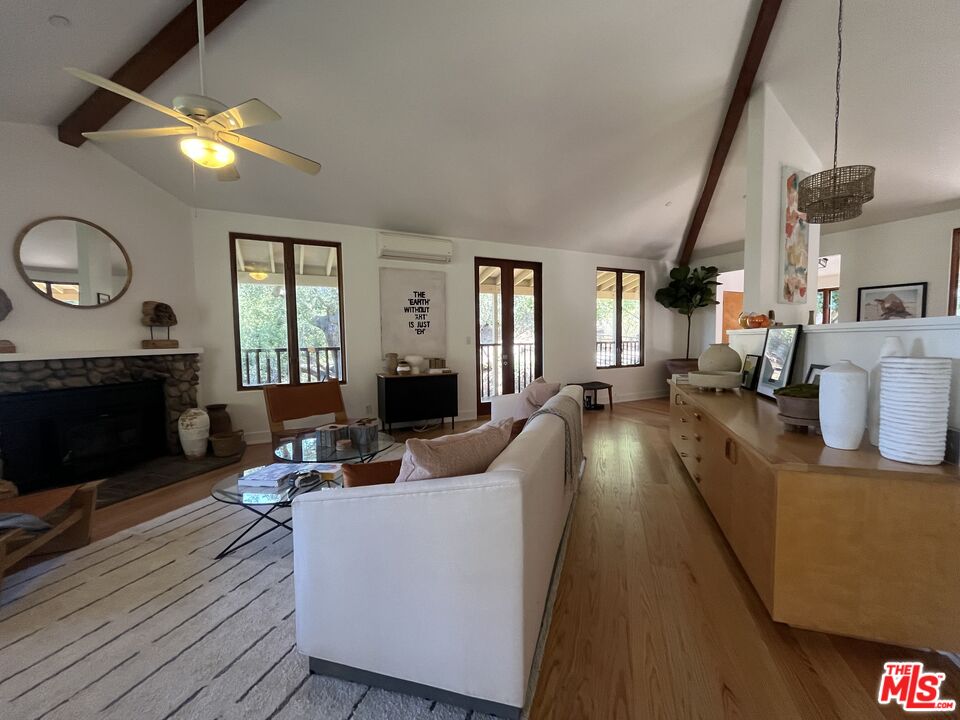 19747 Horseshoe Dr