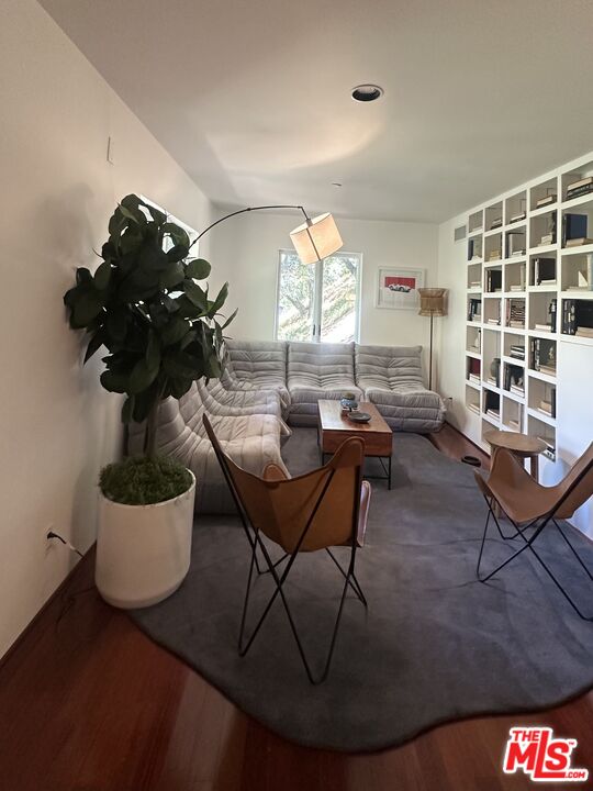 19747 Horseshoe Dr