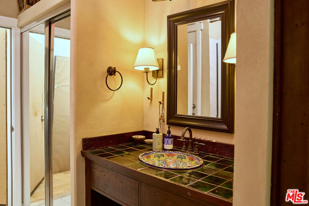 22068 Topanga School Rd