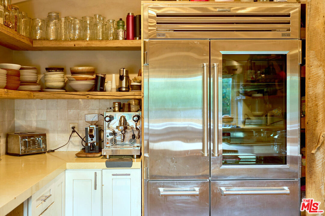 22068 Topanga School Rd