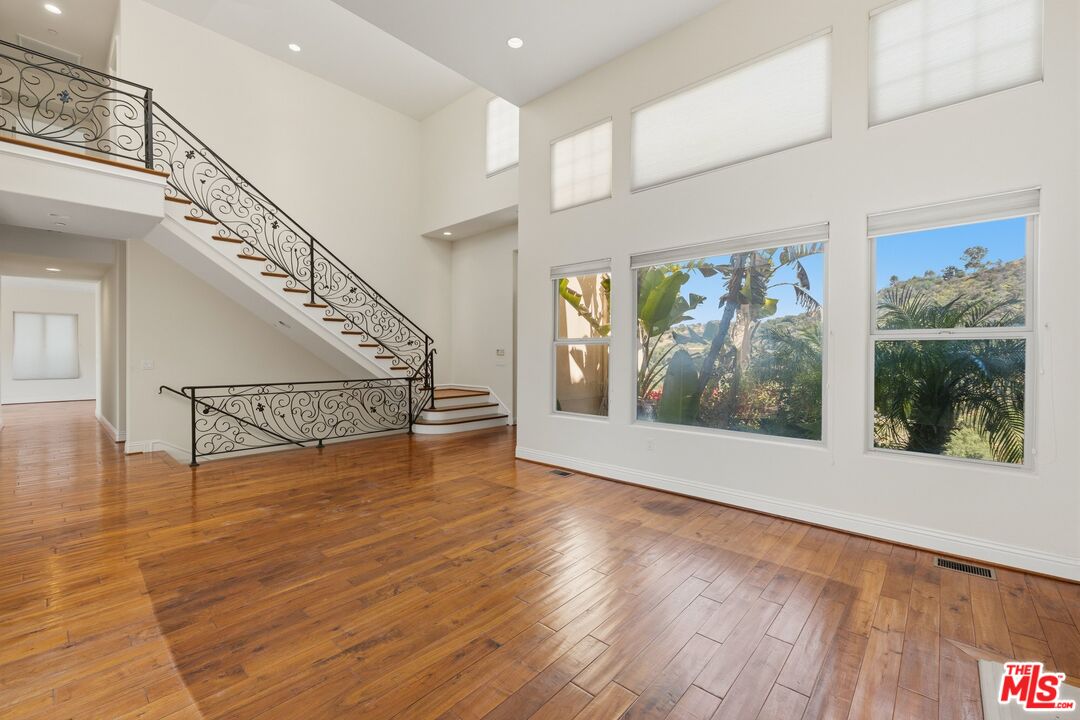 20640 Medley Ln