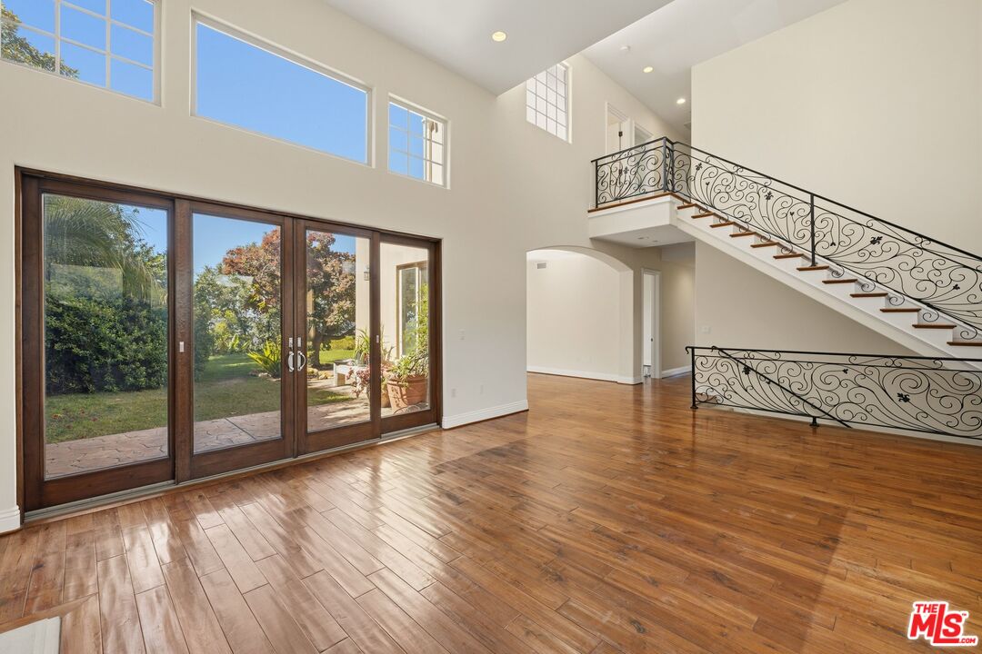 20640 Medley Ln