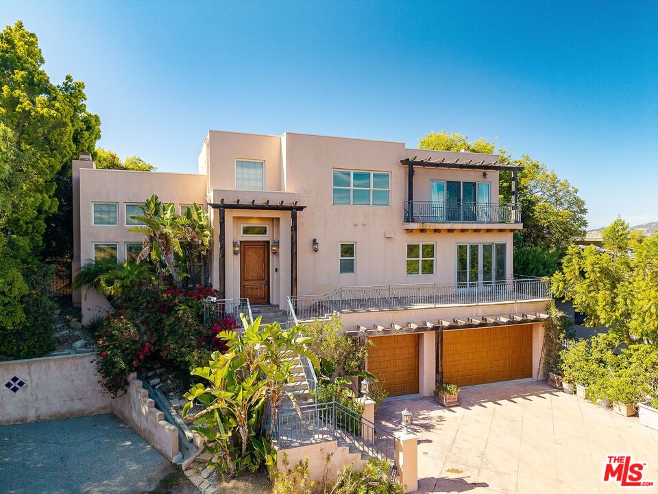 20640 Medley Ln