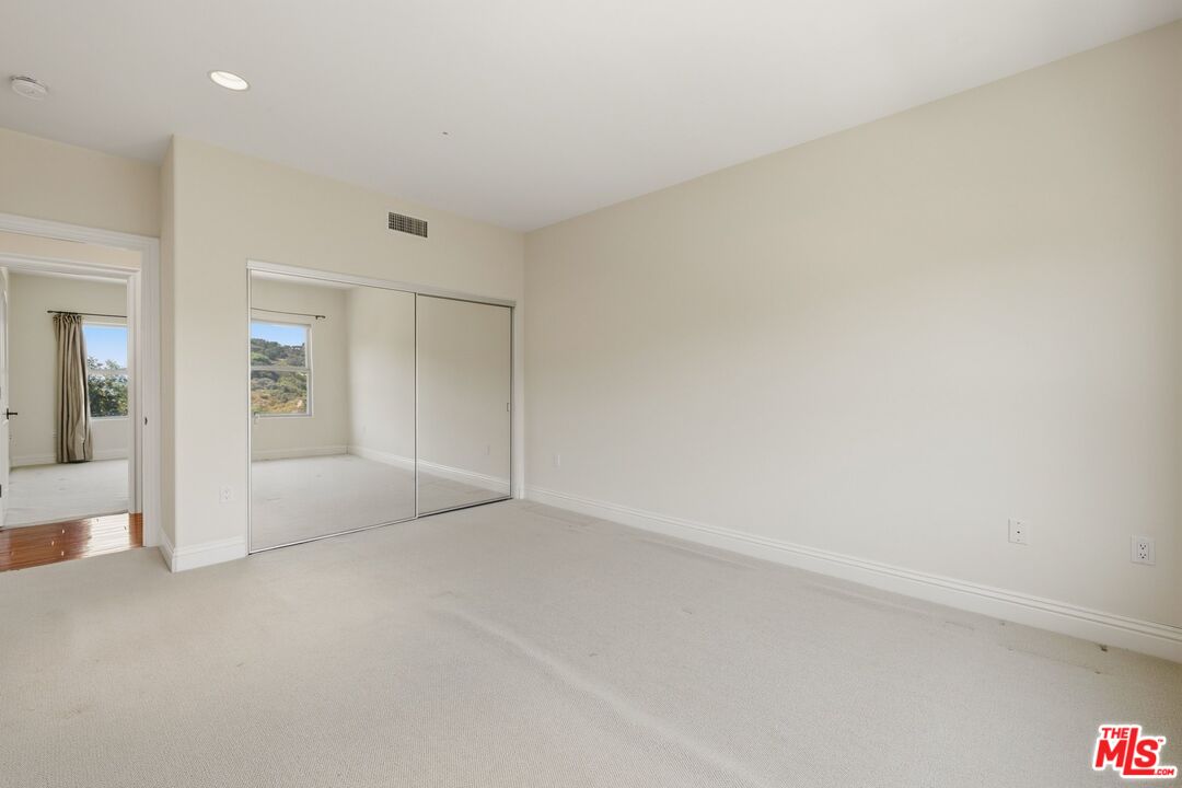 20640 Medley Ln