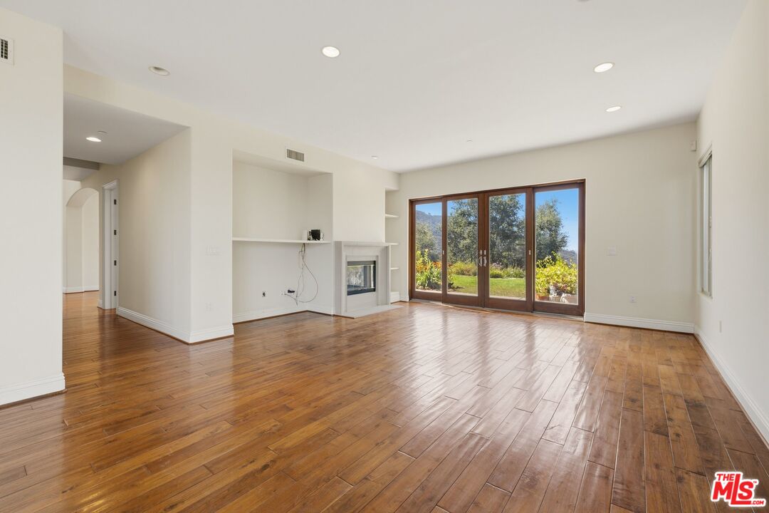 20640 Medley Ln