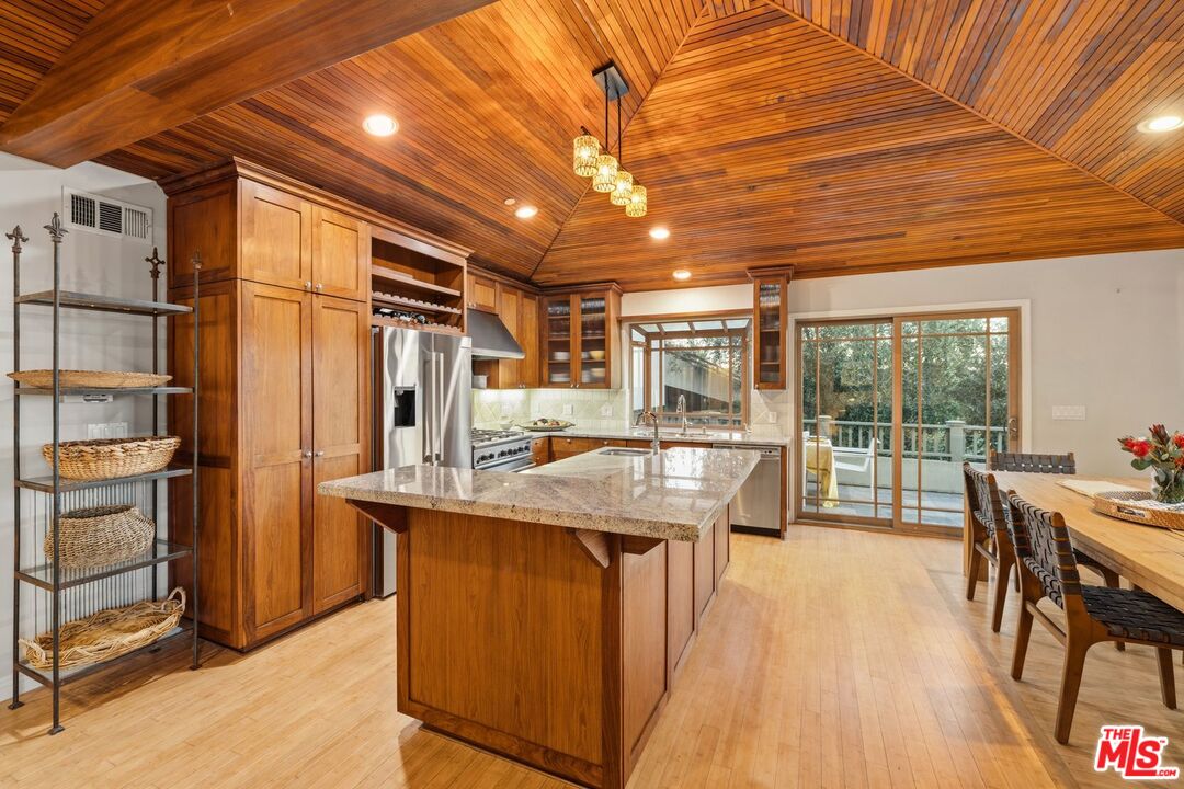 20634 Medley Ln