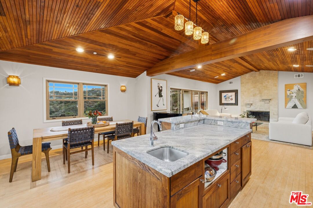 20634 Medley Ln