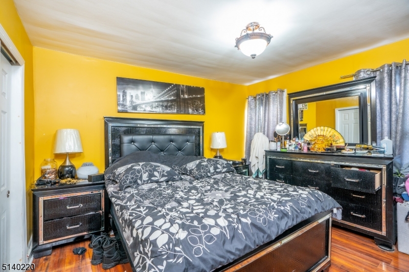 26 Amity St Unit: 2