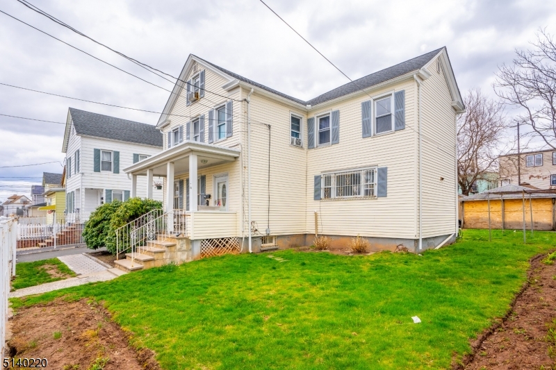 26 Amity St Unit: 2