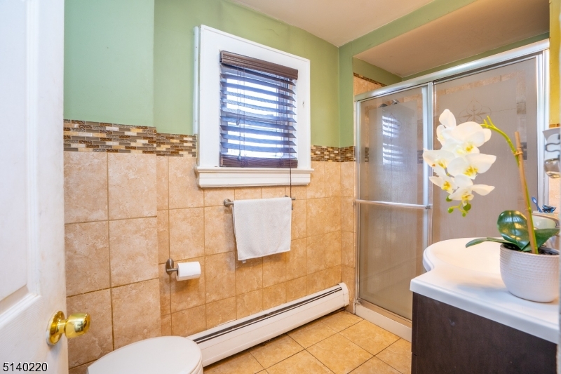 26 Amity St Unit: 2