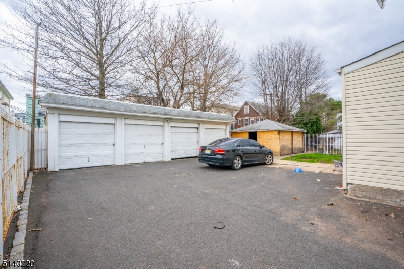 26 Amity St Unit: 2