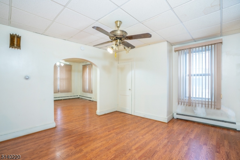 26 Amity St Unit: 2