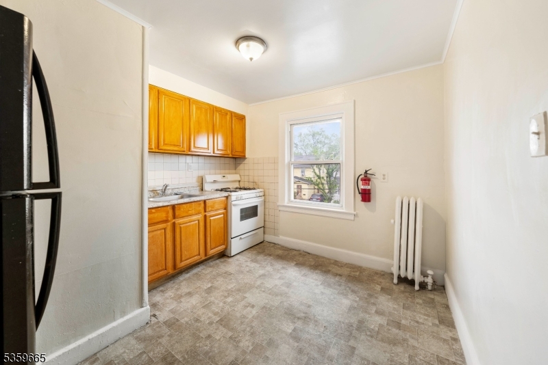 28 Beechwood Pl