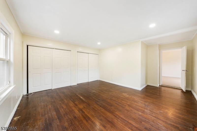 28 Beechwood Pl