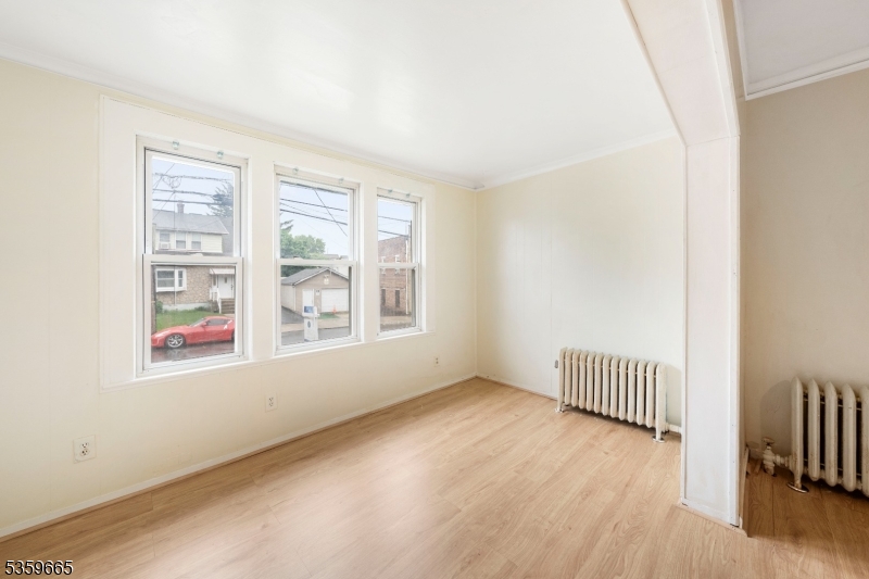 28 Beechwood Pl