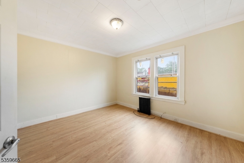 28 Beechwood Pl