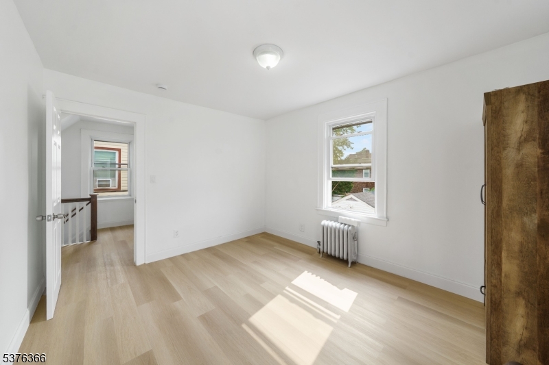 244 Isabella Ave