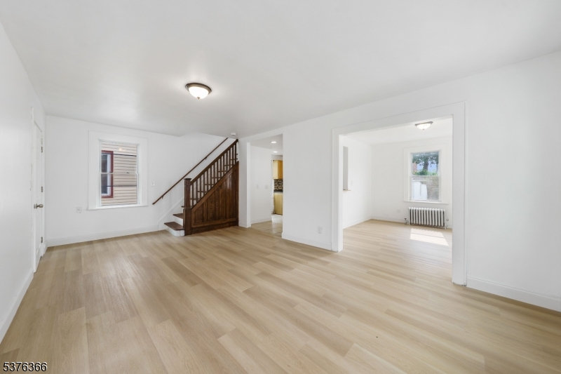 244 Isabella Ave