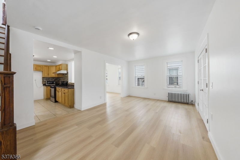 244 Isabella Ave