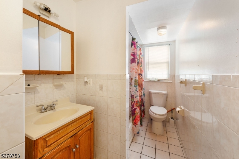 28 Branford St 3