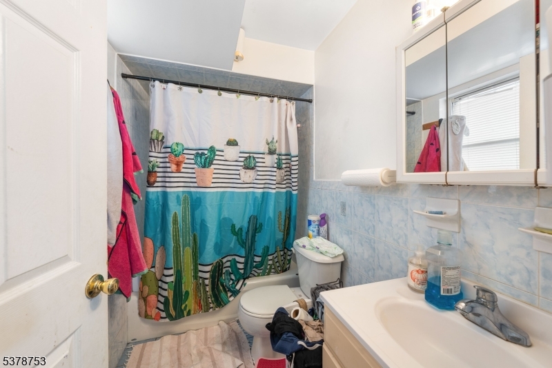 28 Branford St 3