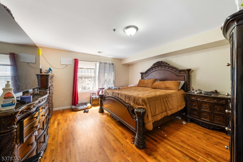 28 Branford St 3