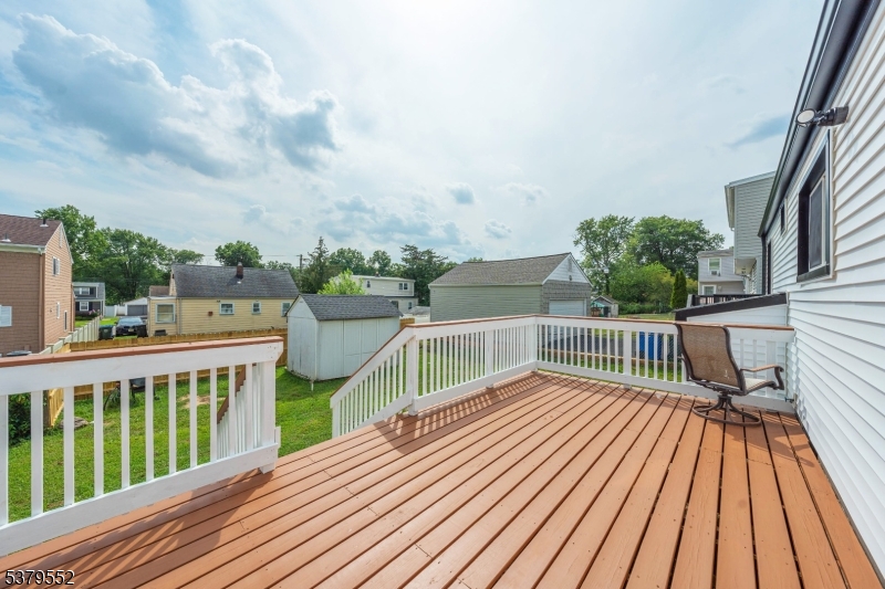9 Winston Dr