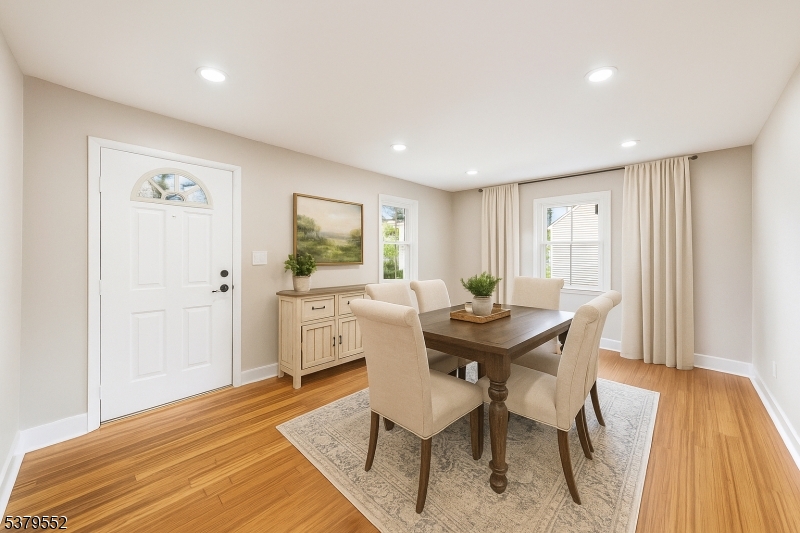 9 Winston Dr