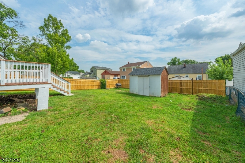 9 Winston Dr