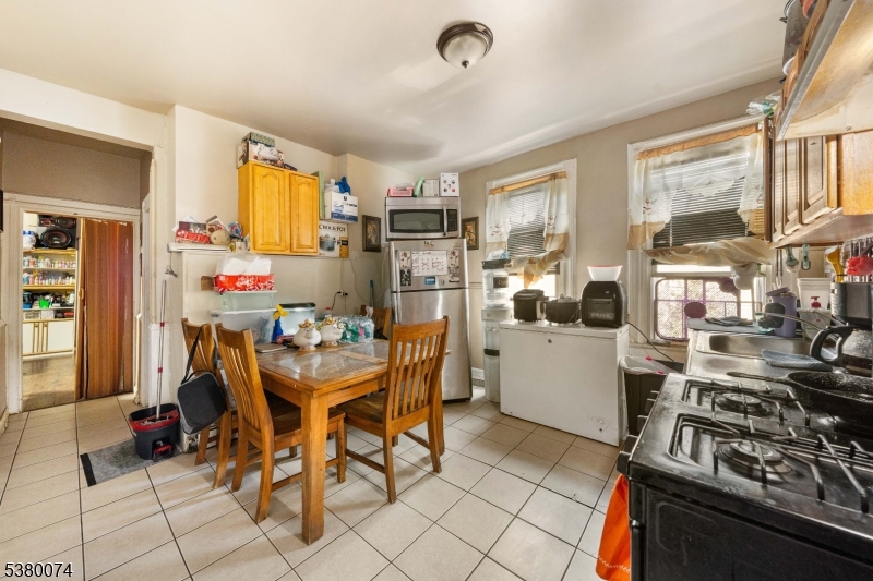 146 Sherman Ave