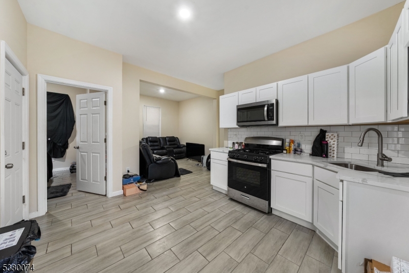 146 Sherman Ave
