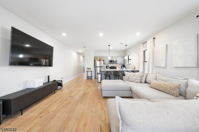 70 19th Ave