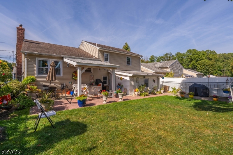 437 Durling Rd